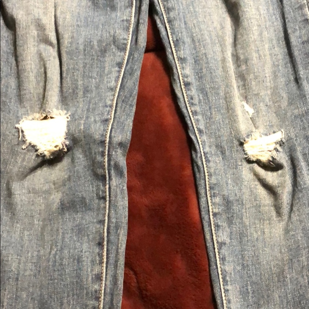 Stretchy Ripped Jeans - Picture 2 of 3